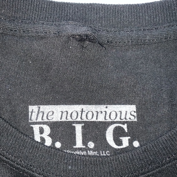Biggie smalls Graphic T-Shirt - Picture 7 of 8